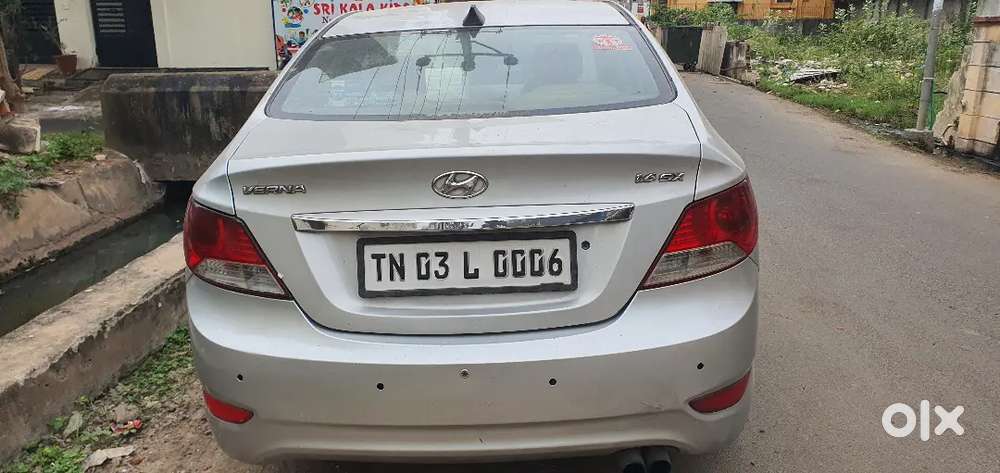 Hyundai New Verna 2011,6 Gear,,top Model,4th Owner, All Papers, Curren