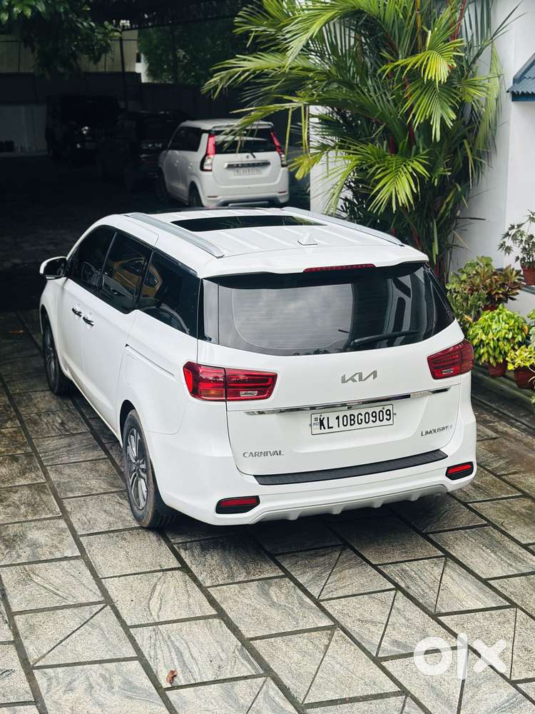 Kia Carnival Limousine Plus 7 Str, 2021, Diesel