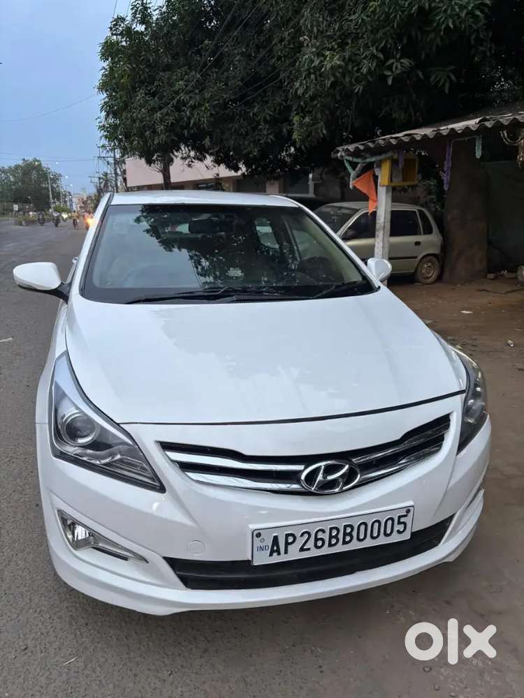 Hyundai Verna 2015 Diesel 110000 Km Driven
