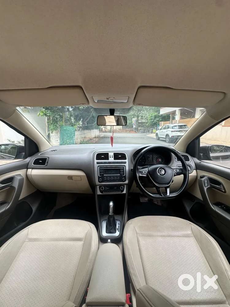 Volkswagen Vento Petrol Highline At, 2015, Petrol