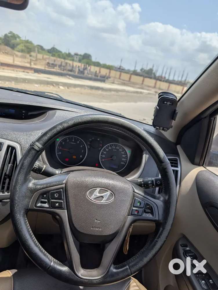 Hyundai I20 Spotz 2014 Car