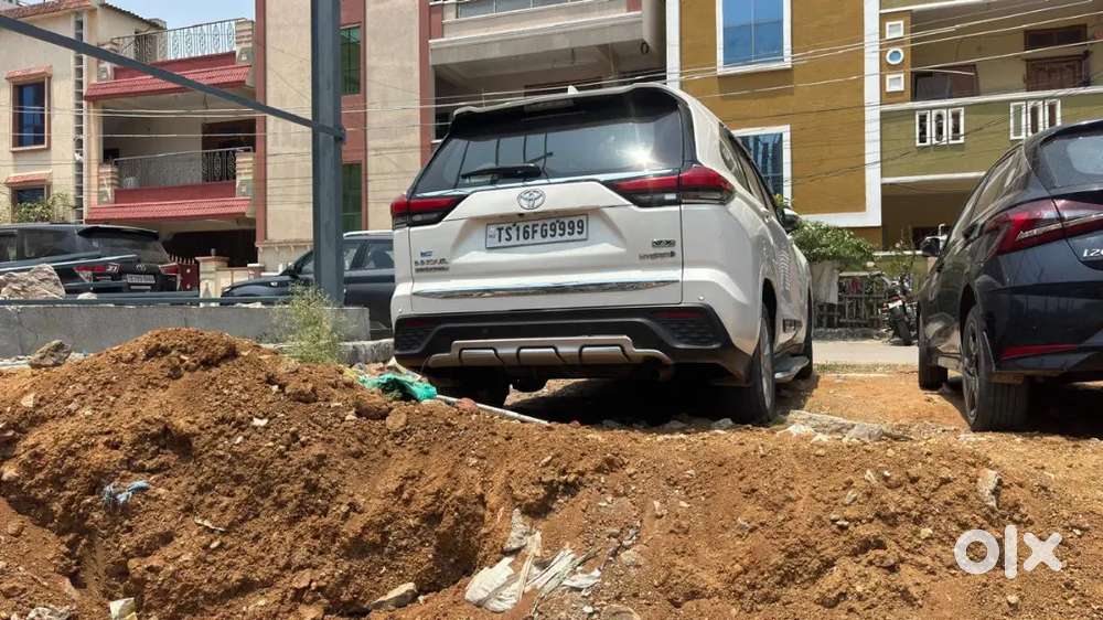 Toyota Innova Hycross 2023 Well And Excellent Maintained