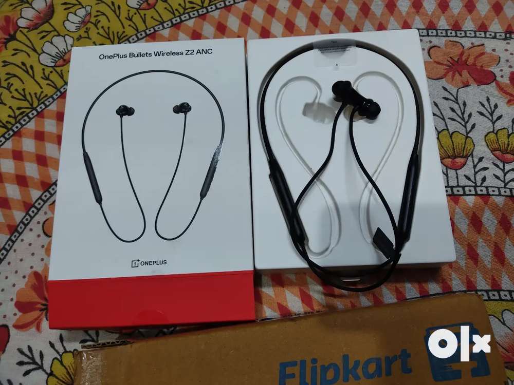 Oneplus headset online flipkart