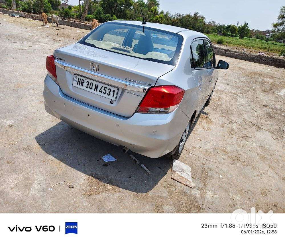 Honda Amaze S I-vtech, 2015, Petrol