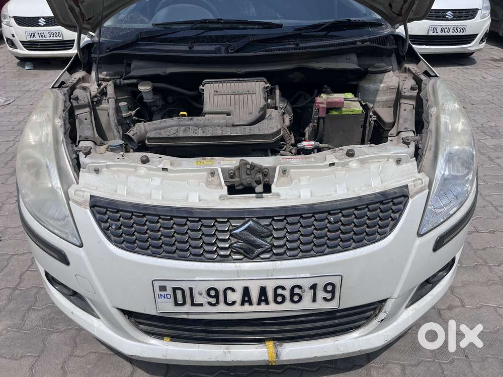 Maruti Suzuki Swift 1.2 Lxi (o), 2014, Petrol