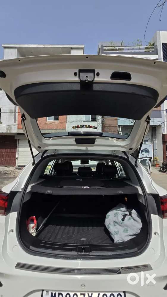Mg Astor 2023 Petrol Well Maintained