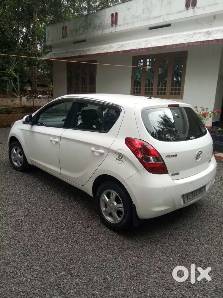 Hyundai I20 Sportz 2011