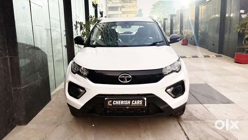 Tata Nexon 1.5 Revotorq Xm (s), 2022, Diesel