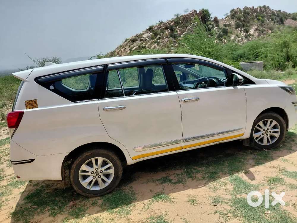 Toyota Innova Crysta 2019 Diesel Manual