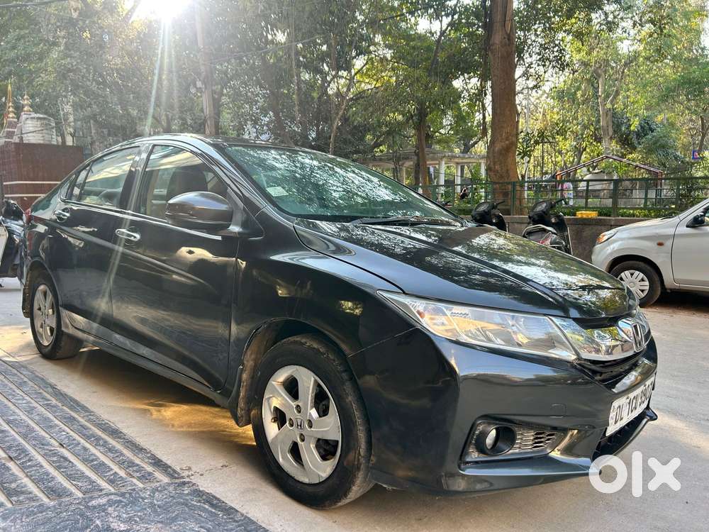 Honda City 1.5 V 4th Gen I-vtec Mt, 2016, Petrol