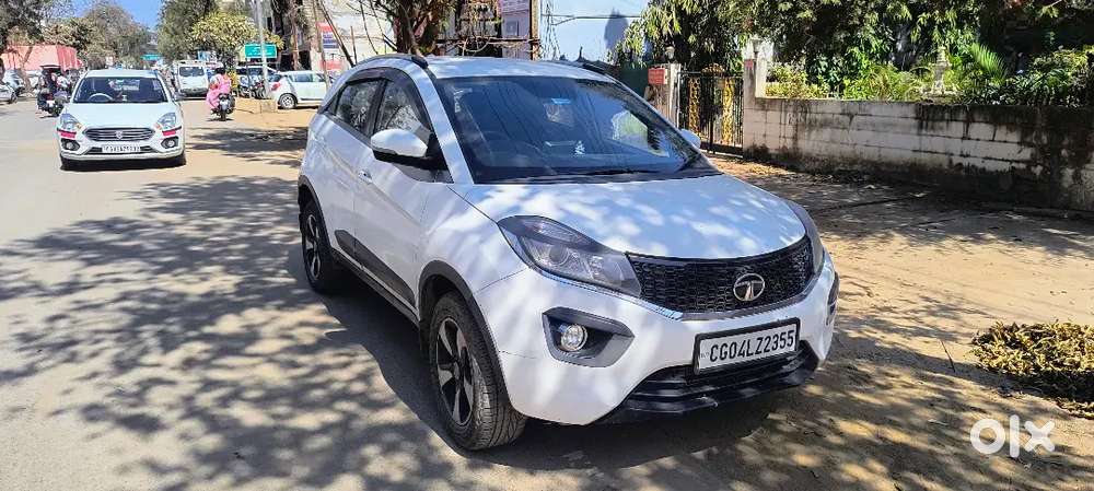 Tata Nexon Xz+ Petrol Car Excellent Condition - Urgent Sale