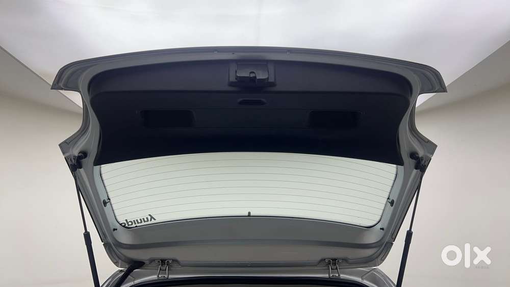 Volkswagen Polo Petrol Comfortline 1.2l, 2017, Petrol