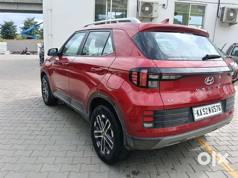 Hyundai Venue Sx (o) Mt 1.5 Diesel, 2022, Diesel