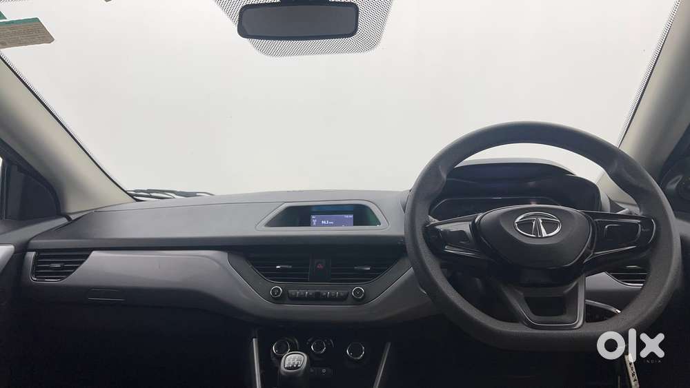 Tata Nexon 1.5 Revotorq Xm, 2022, Diesel