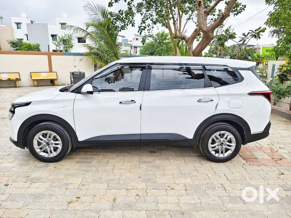Kia Carens 1.4 Premium 7 Str, 2024, Petrol