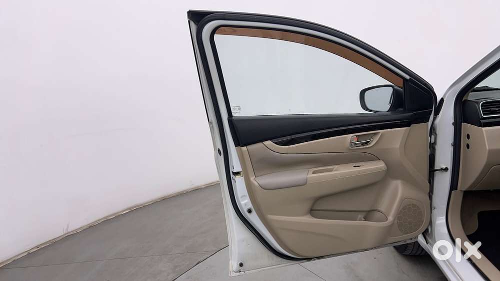 Maruti Suzuki Ciaz Zxi, 2015, Petrol