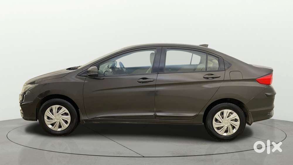 Honda City I-vtec Sv, 2018, Petrol