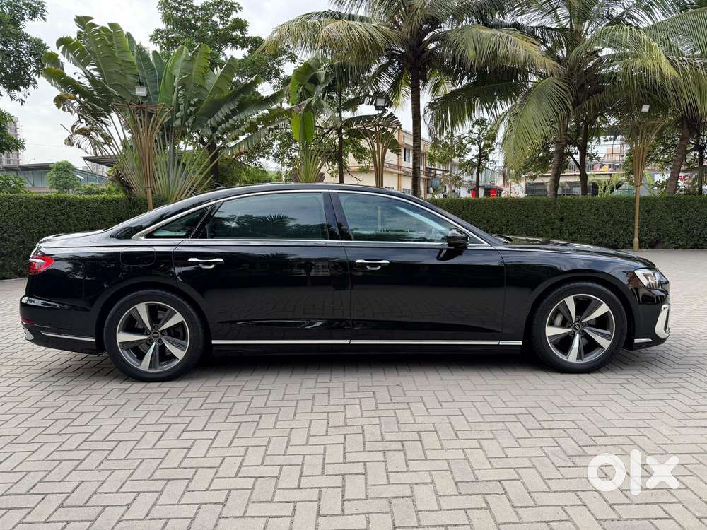 Audi A8 L Celebration Edition, 2023, Petrol