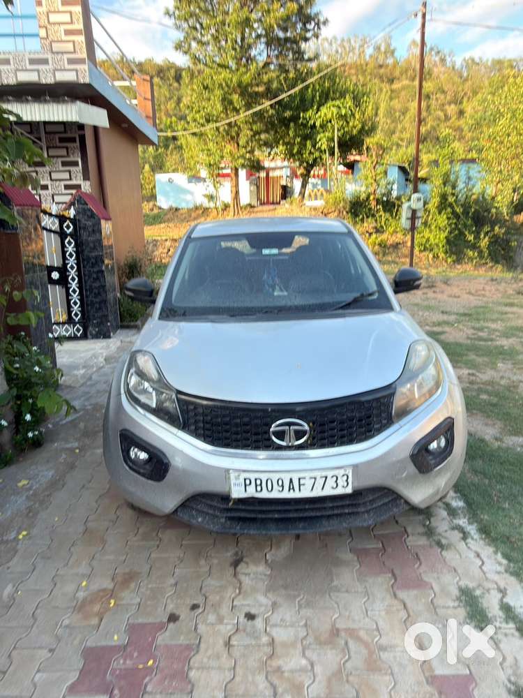 Tata Nexon Petrol Manual 2018