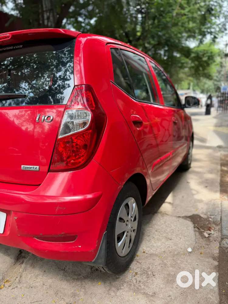 Hyundai I10 Sportz 2011