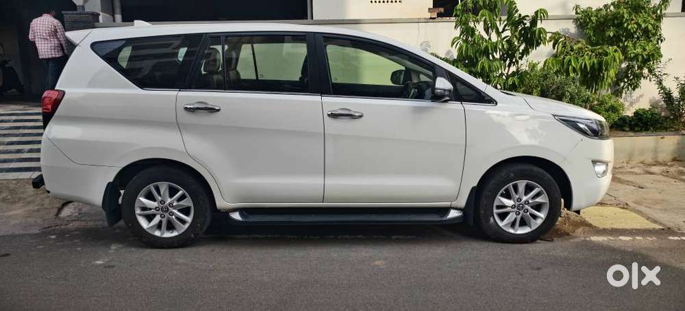 Toyota Innova Crysta 2.4 V, 2018, Diesel