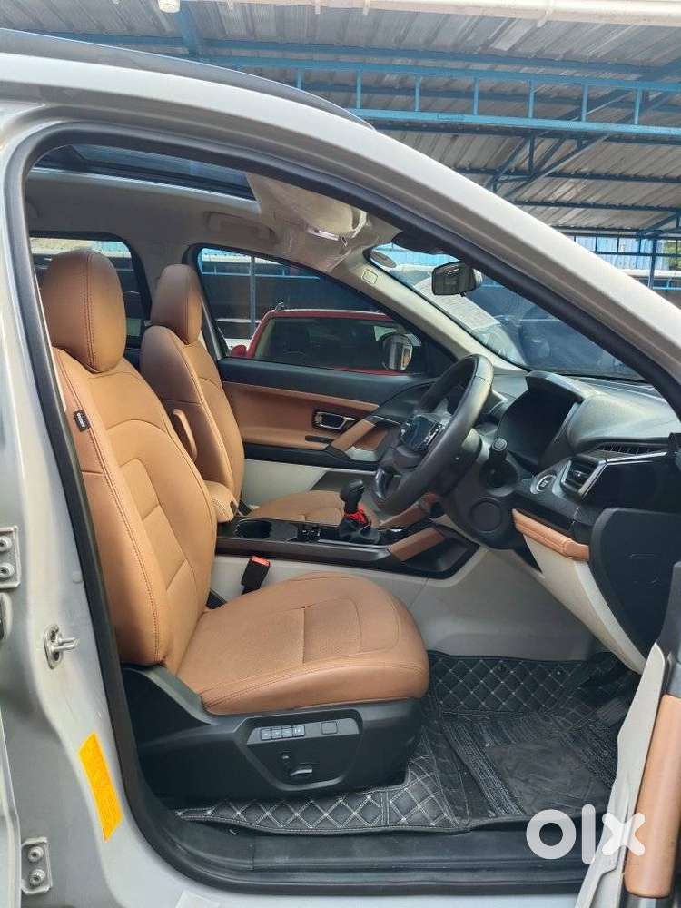 Tata Safari Adventure X Plus 7 Str, 2025, Diesel