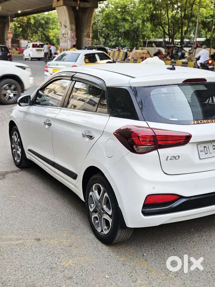 Elite I20 Asta Optional - Excellent Condition 2018 Petrol