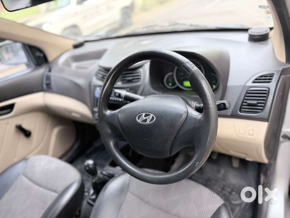 Hyundai Eon D Lite Plus Blue Drive, 2013, Petrol