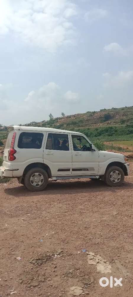 Mahindra Scorpio Classic 2011