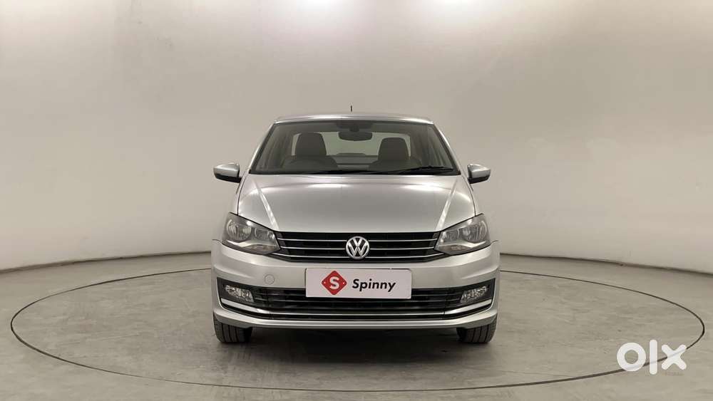 Volkswagen Vento 1.6 Highline, 2016, Petrol