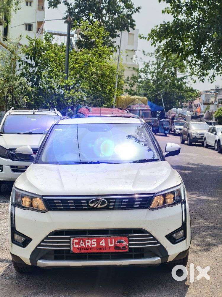 Mahindra Xuv300 W8 Option Diesel, 2022, Diesel