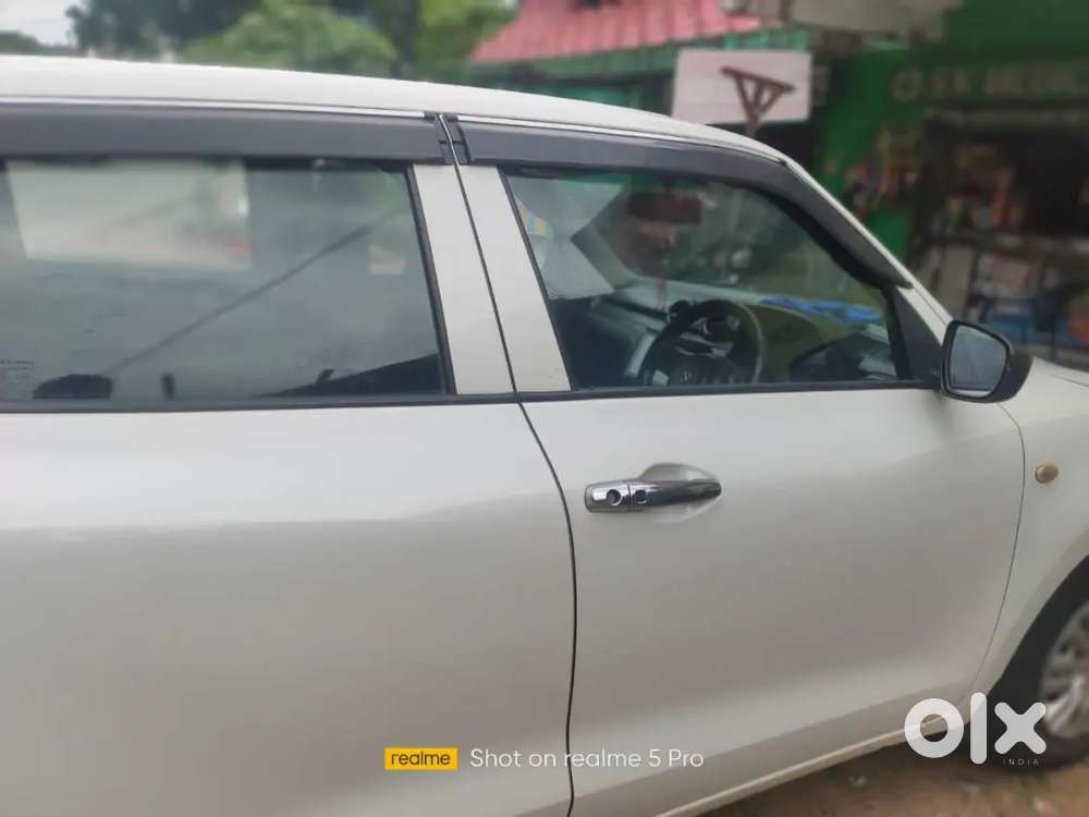 Maruti Suzuki Swift 2018 Lxi
