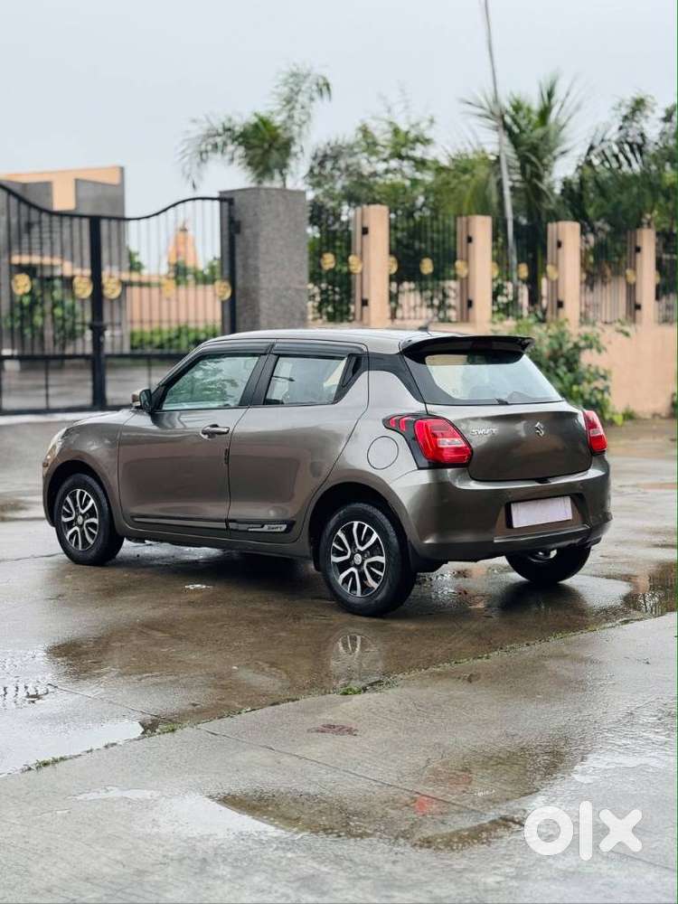 Maruti Suzuki Swift Vxi Optional, 2023, Petrol