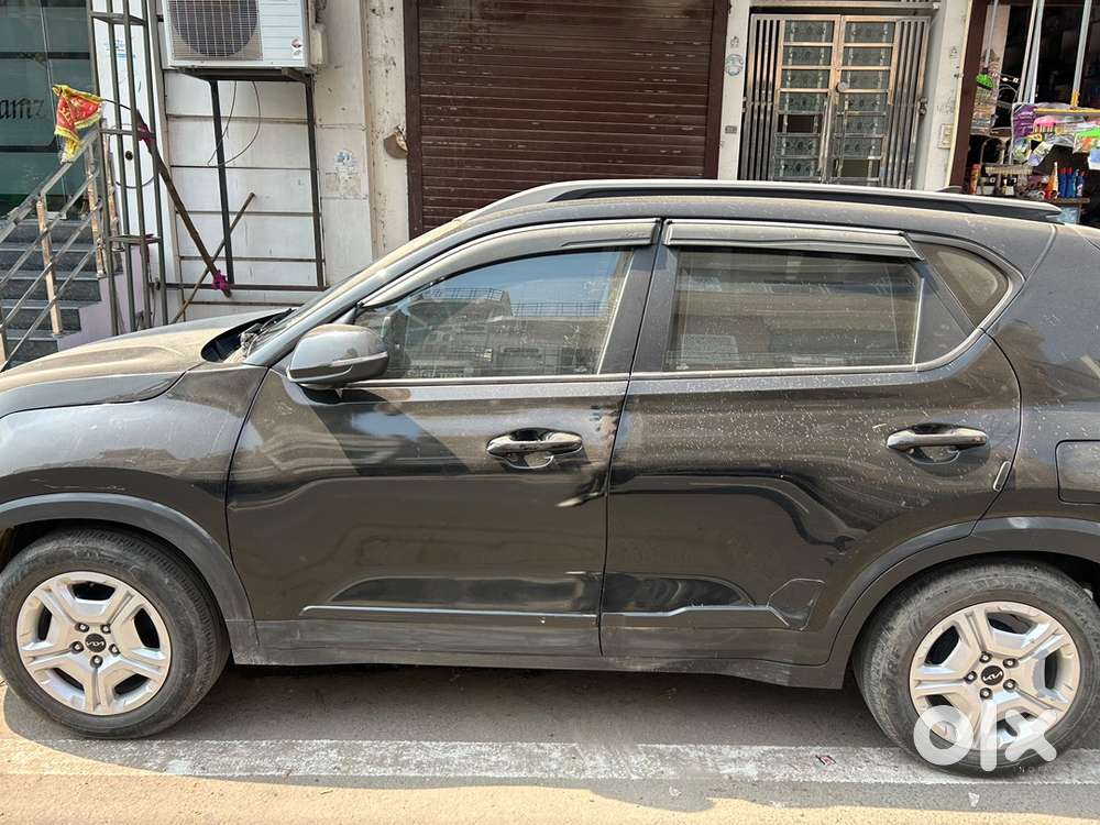 Kia Sonet Petrol 2023