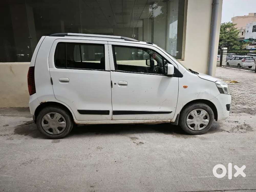 Maruti Suzuki Wagon R 1.0 2015 Petrol Well Maintained