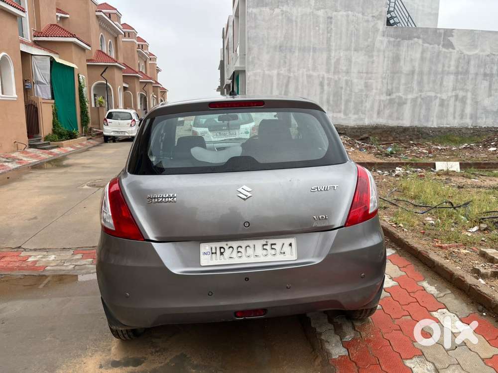 Maruti Suzuki Swift 2015