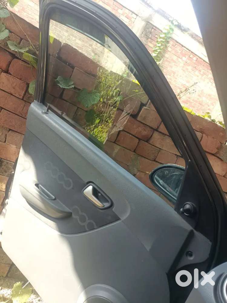 Maruti Suzuki 800 Ac 2014