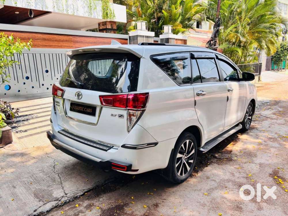 Toyota Innova Crysta [2020-ongoing] 2.7 Zx At 7 Str, 2022, Petrol