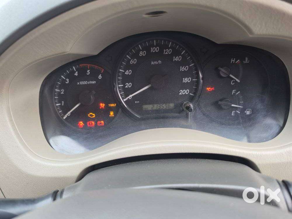 Toyota Innova 2.5 G (diesel) 8 Seater, 2014, Diesel