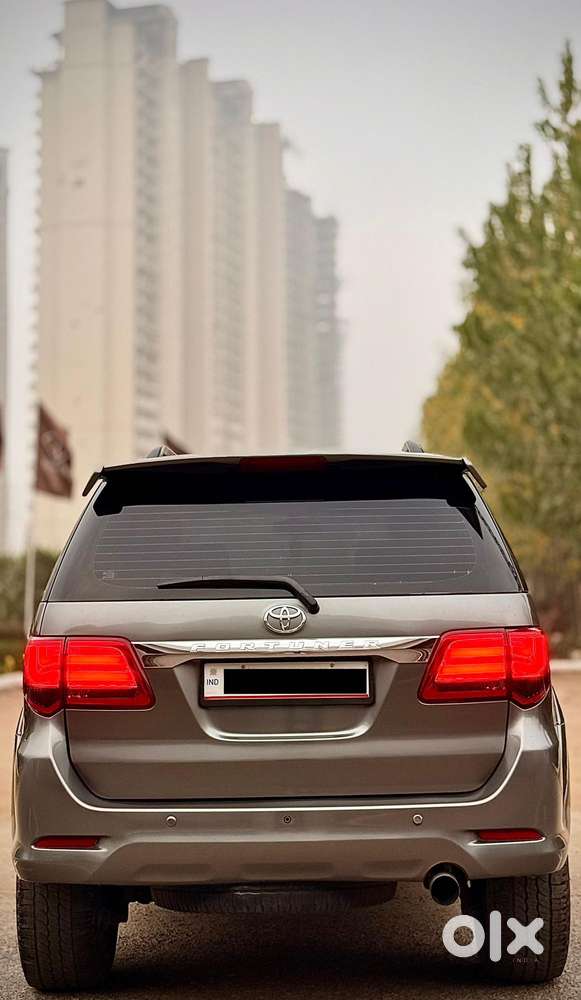 Toyota Fortuner 3.0 4x4 Manual, 2011, Diesel