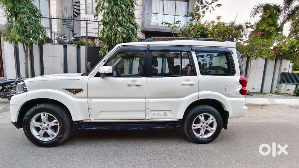 Mahindra Scorpio Classic 2.2 S Mt 7 Str, 2017, Diesel