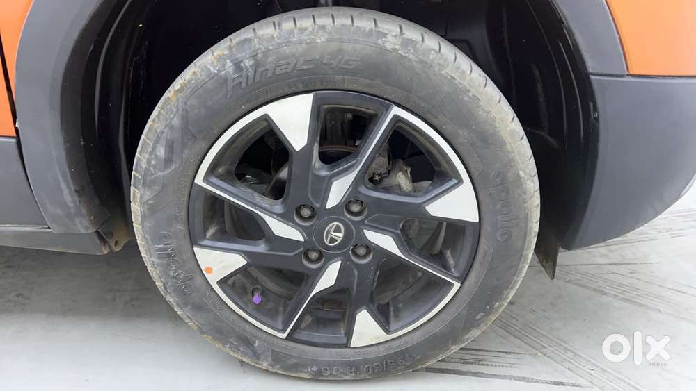 Tata Punch Creative Amt, 2022, Petrol