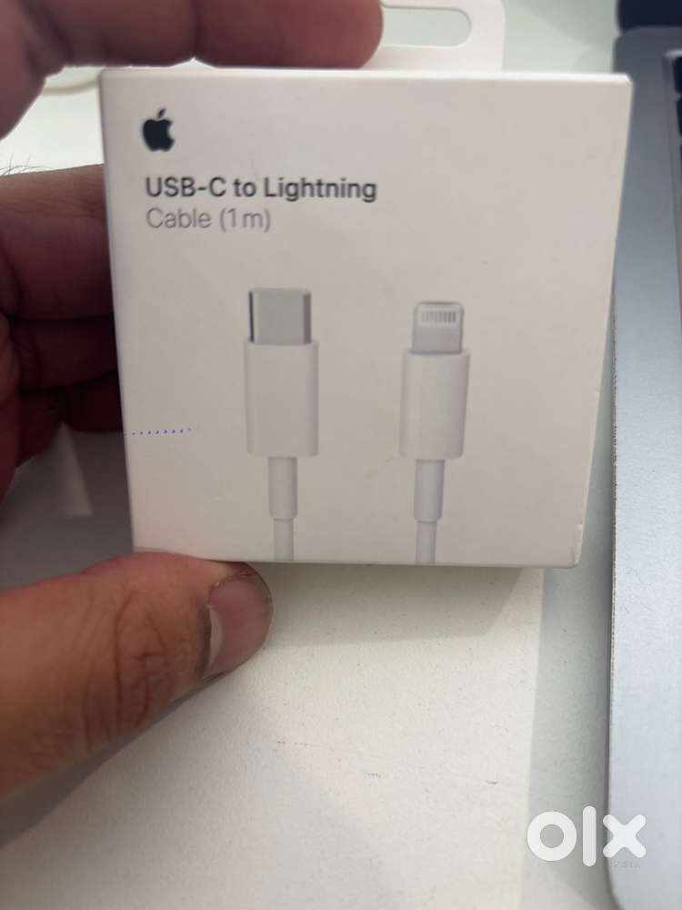 APPLE USB-C Lighting Cable (1m)