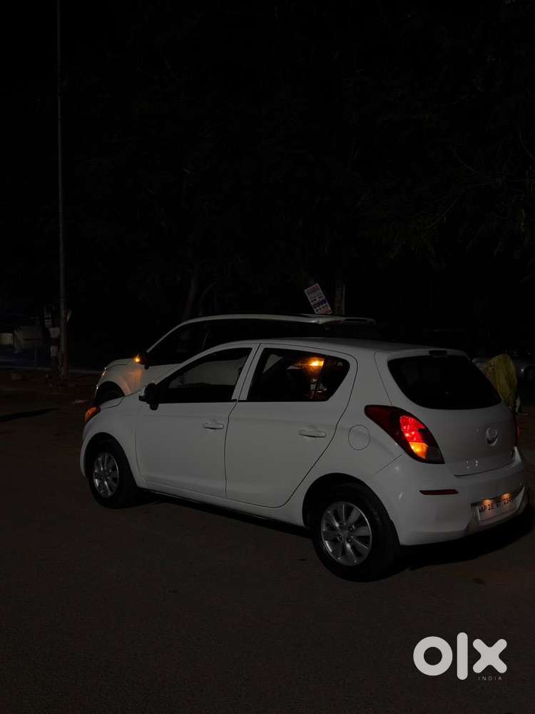 Hyundai I20 2021 Diesel 80000 Km Driven