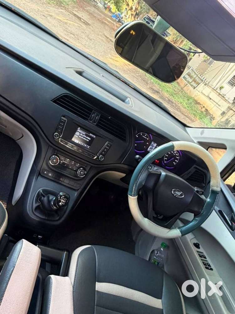 Mahindra Marazzo M4, 2019, Diesel