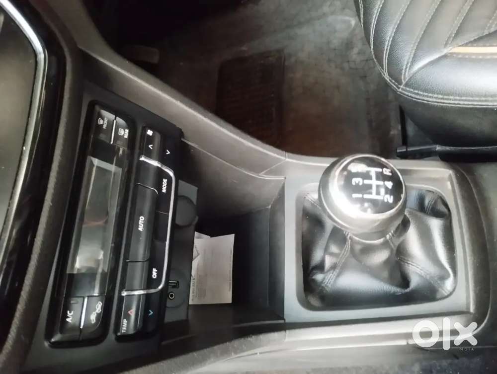 Maruti Suzuki Brezza Zdi+ 2020