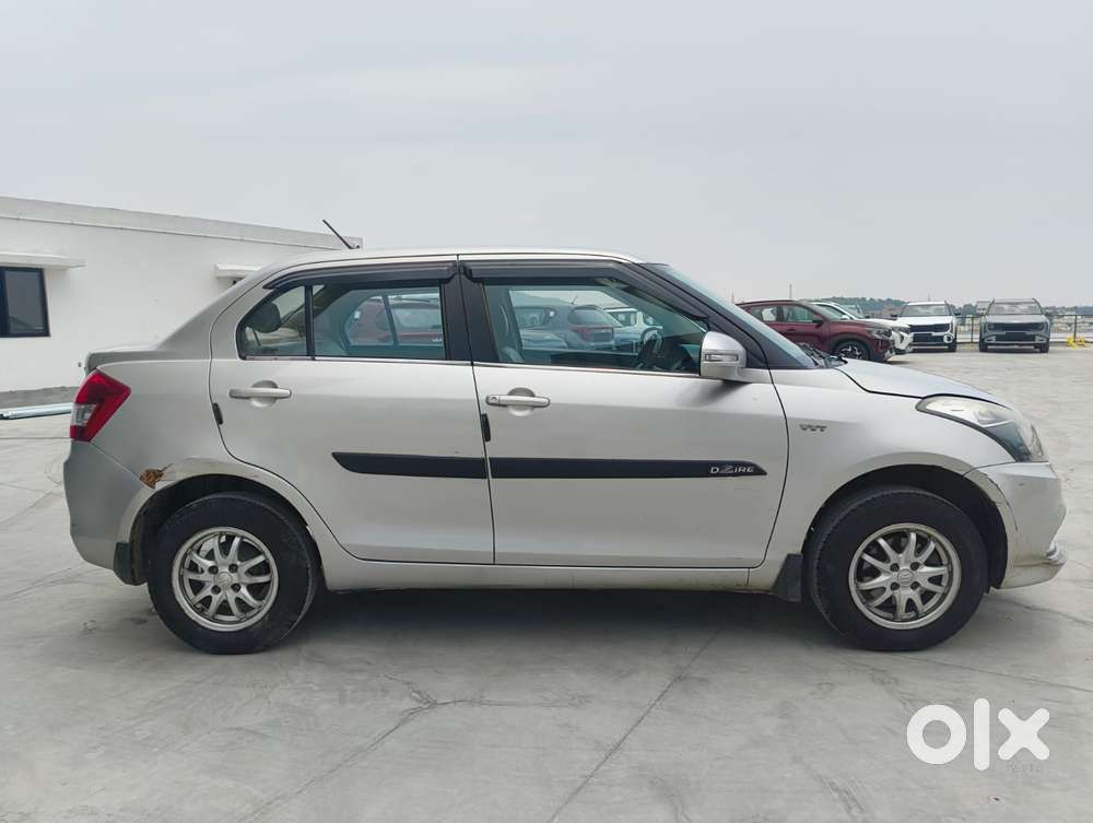 Maruti Suzuki Dzire 1.2 Vxi, 2016, Petrol