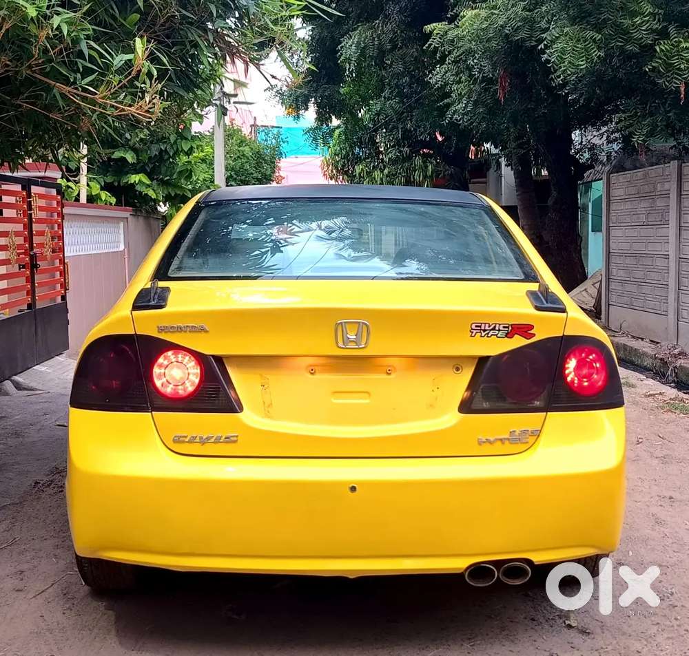 Honda Civic 1.8 Sporty Sedan For Give Away Sale !! !!