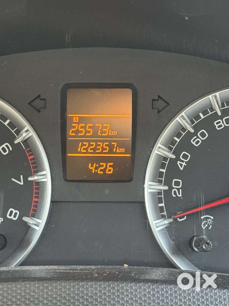 Maruti Suzuki Swift 1.3 Vxi, 2013, Petrol