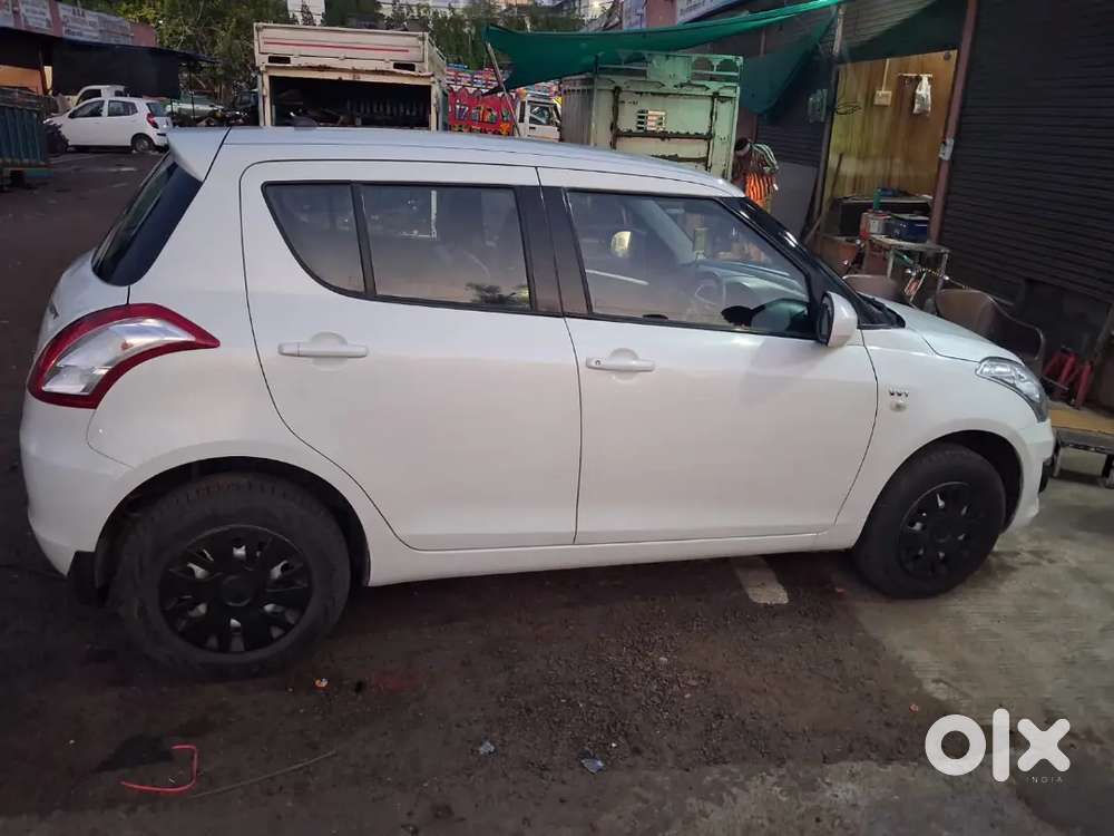 Maruti Suzuki Swift 2015
